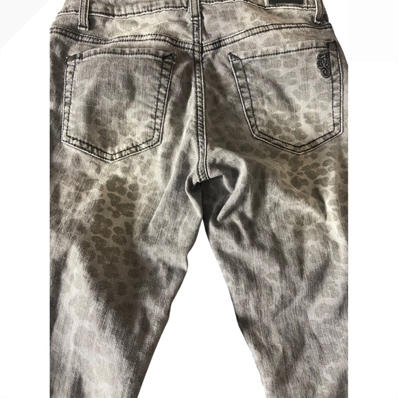 Jessica Simpson Forever Skinny Y2K Style Leopard Acid Wash Jean Low Rise Size 27 - Picture 7 of 13
